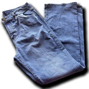 D. Jeans Medium Wash Wide Straight Leg